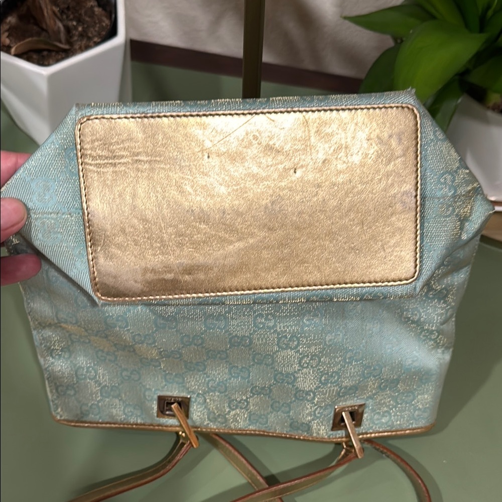 Gucci Blue and Gold Textured Tote Bag - Picture 11 of 14